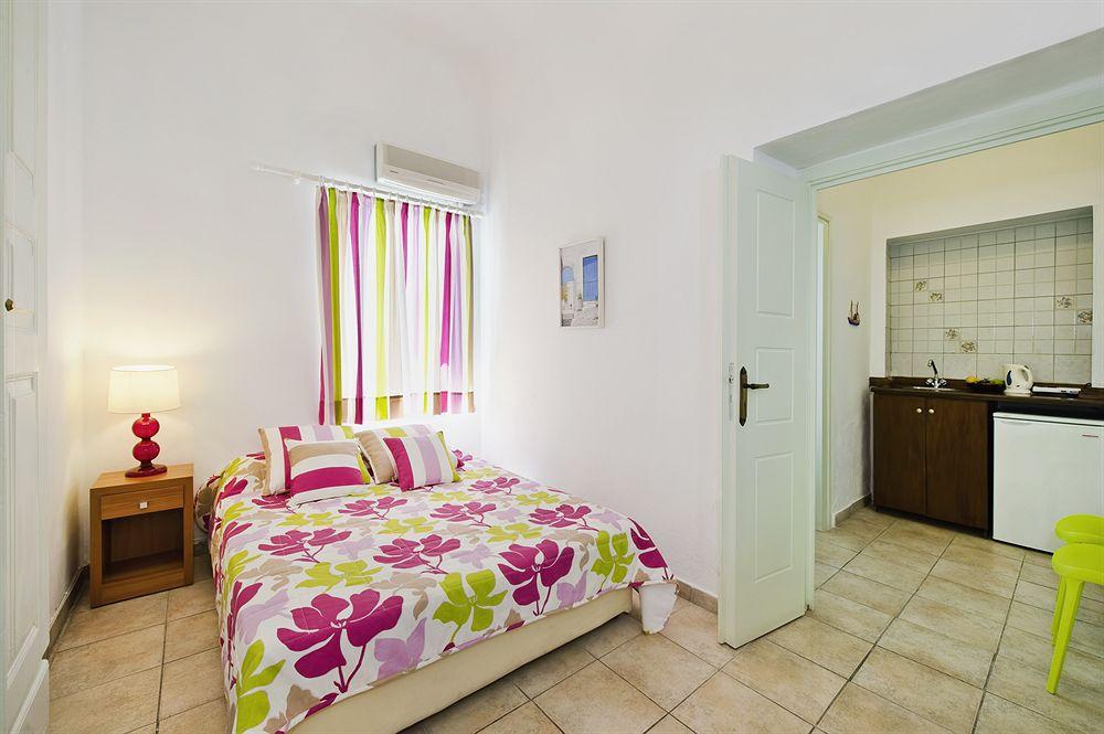 סנטוריני Nonis Apartments מראה חיצוני תמונה